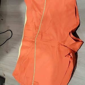 Maui Orange shorts large